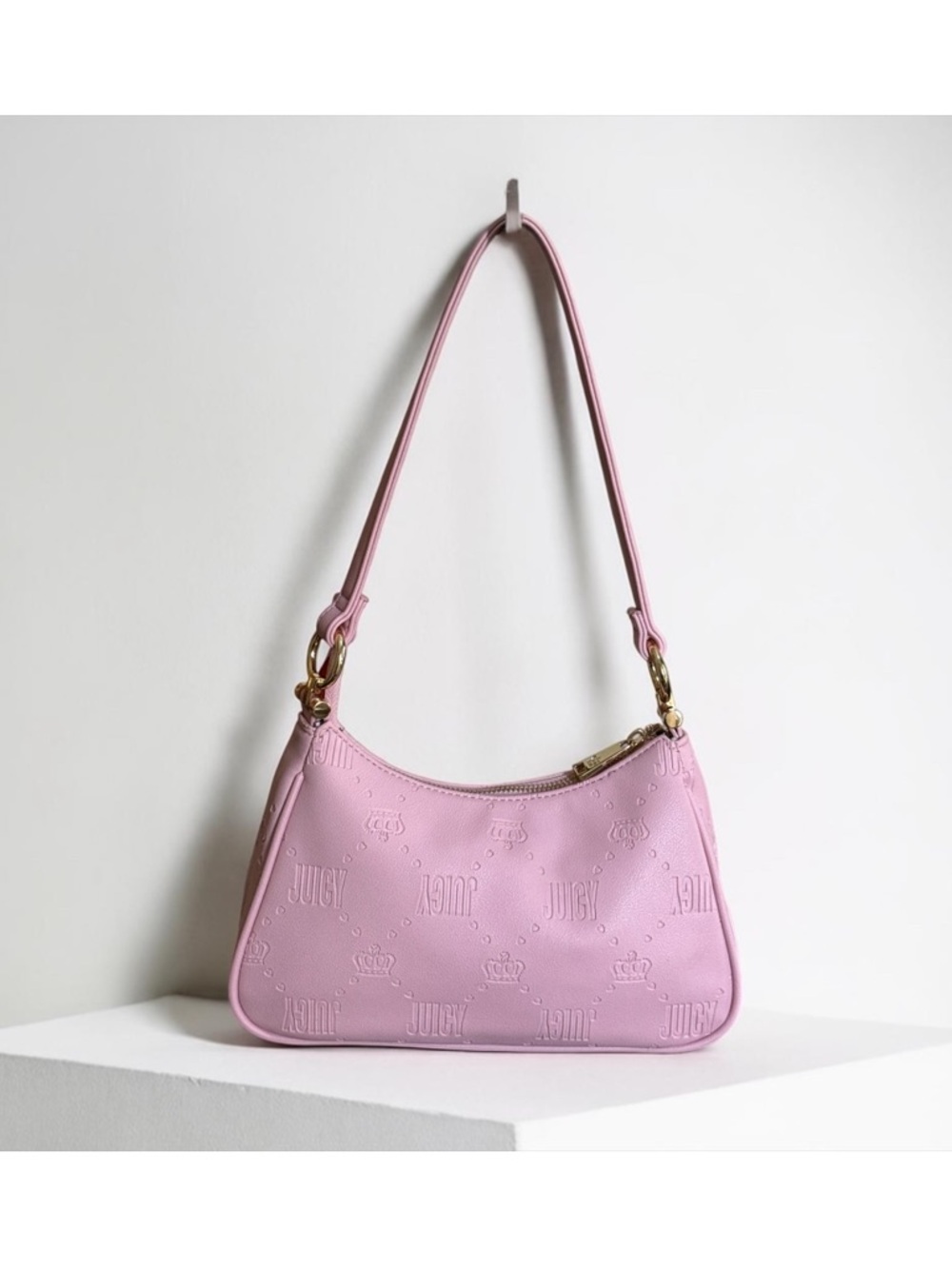 Juicy Couture Pink Embossed Leather Shoulder Bag with Gold Logo - Picture 4 of 12